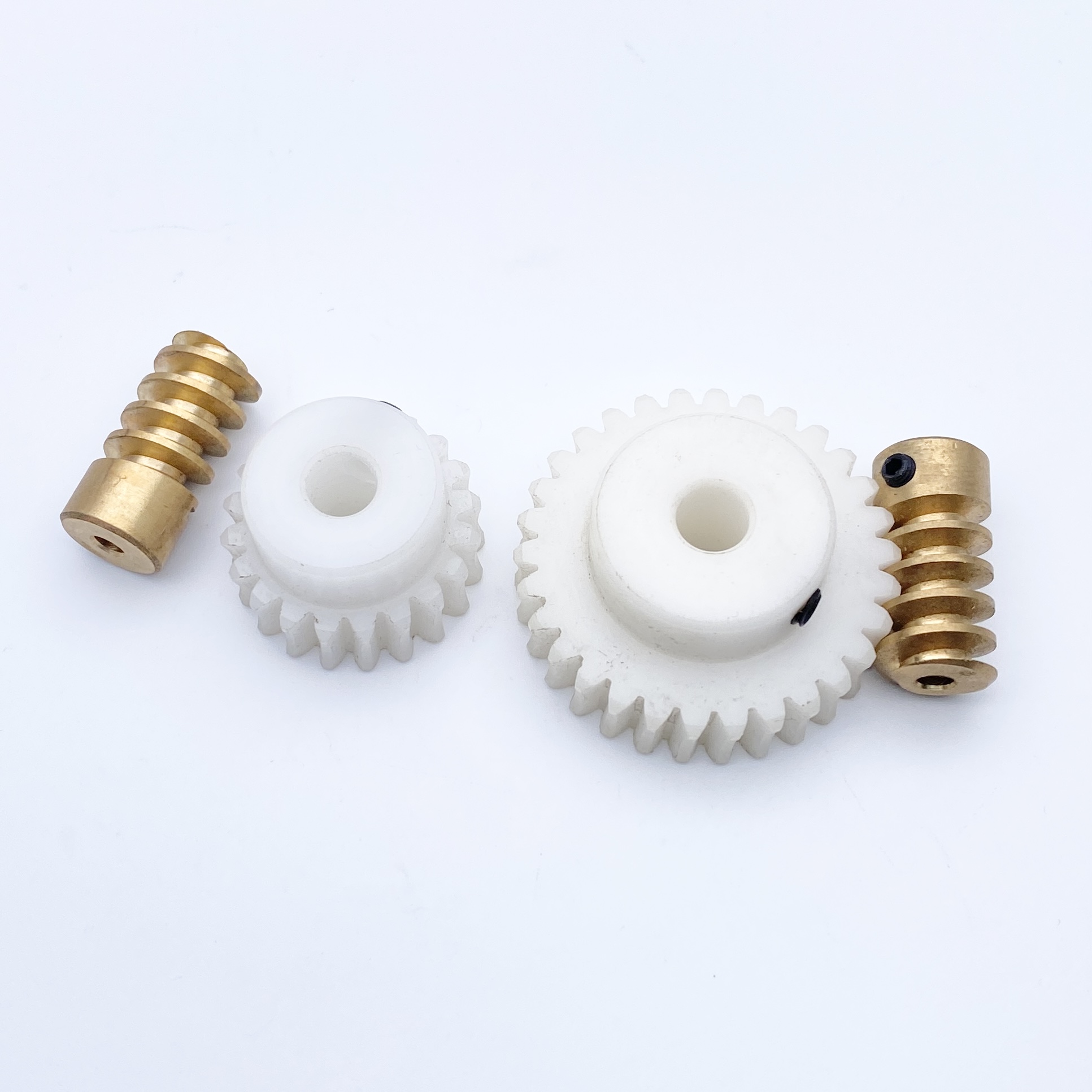 Engranaje de Tornillo Sin Fin  - Relay Module 1 Channel reseña y precio